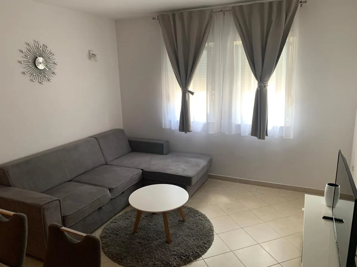 Mladeng Apartment Trogir